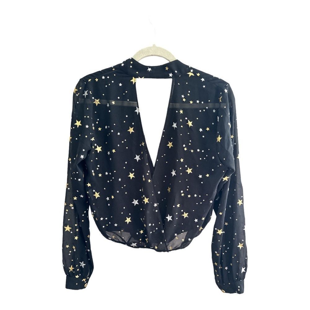 Lovers + Friends Black, Silver & Gold Star Print Cropped Blouse Back Cutout Sz S